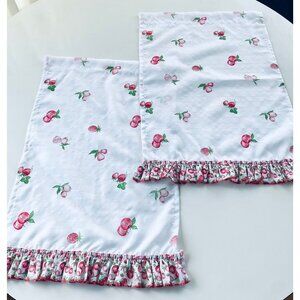 Vintage 80s curtains, red apples, ruffled bottom, kitchen window pair of panels